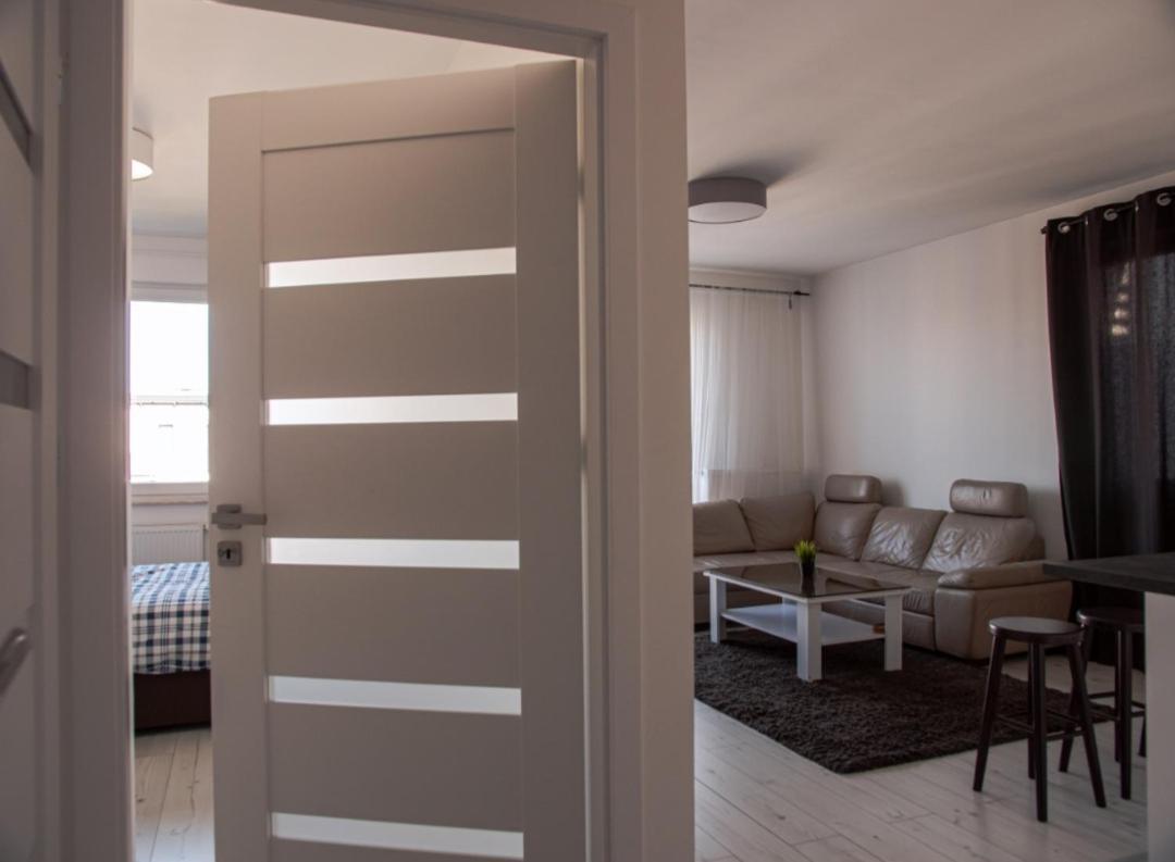 Apartment Klobucka Варшава Екстериор снимка